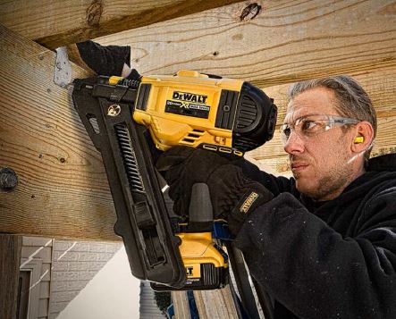 Dewalt DCN693 App